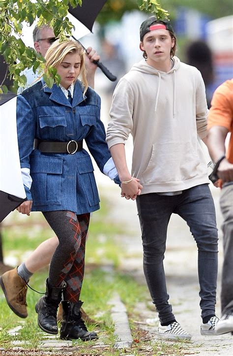 chloë grace moretz boyfriend.